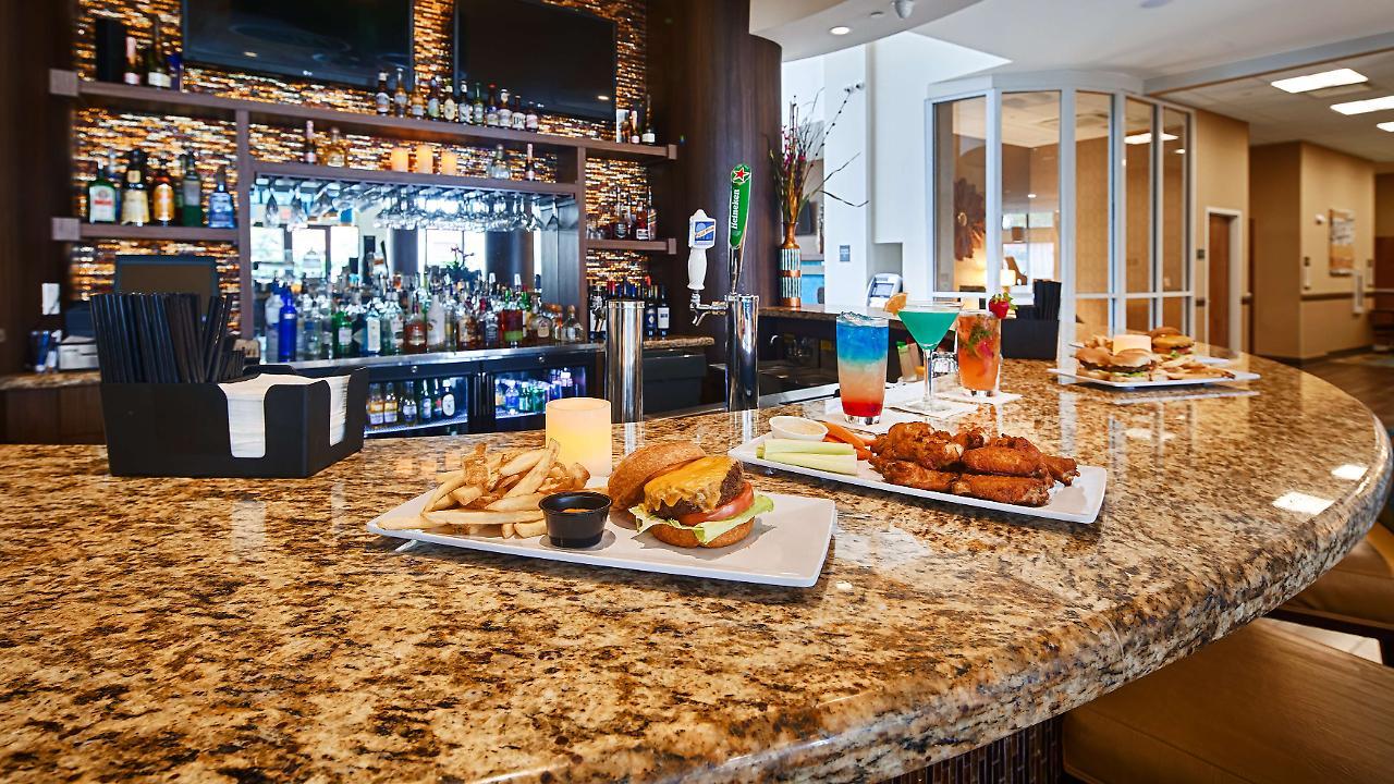 Best Western Plus Miami Executive Airport Hotel And Suites Country Walk Екстер'єр фото